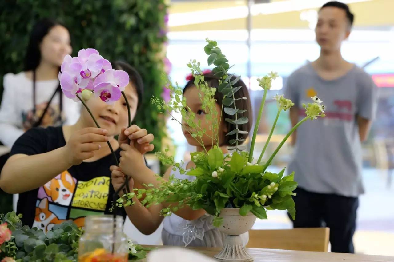 放假了，孩子真的没人带