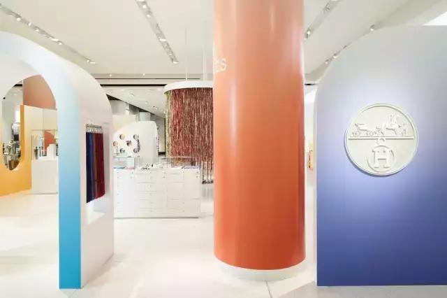 通透的游乐园-Hermès爱马仕丝巾西雅图精品店