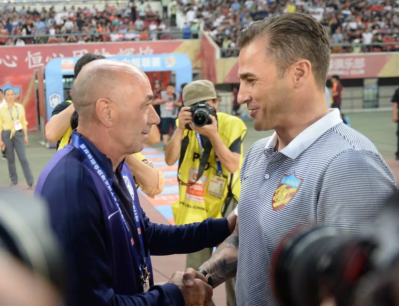 原创｜3比0的津门德比未完待续！赛后帕帅忙道歉，卡帅怼新政！