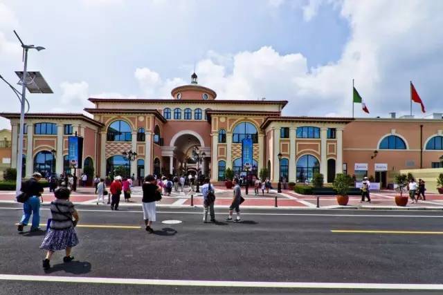 上海outlet购物中心地址,上海outlets