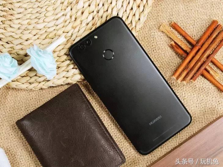 华为nova2评测,华为nova颜值最高