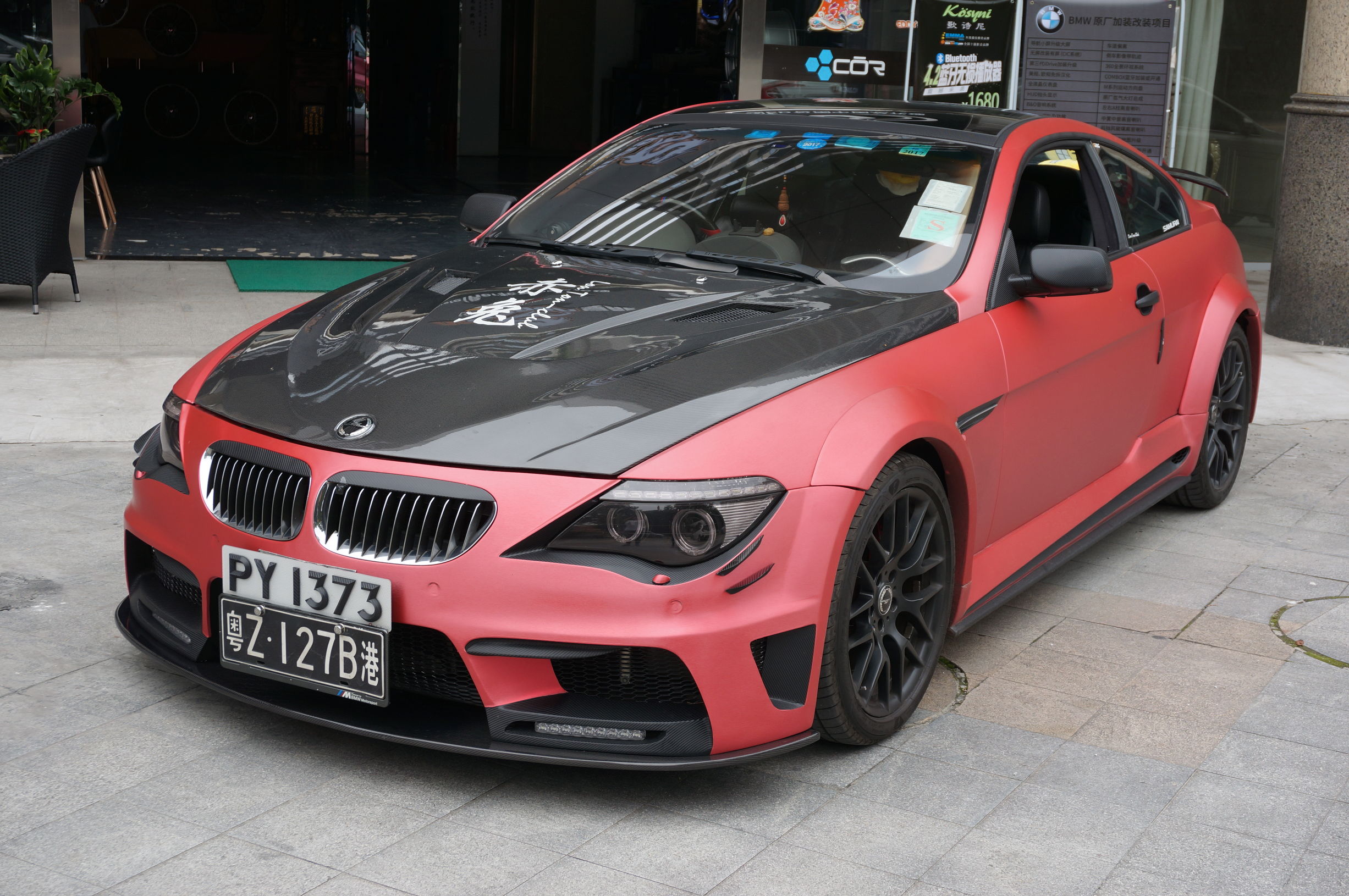 换了轮毂边缘突出,换了轮毂轮胎外凸