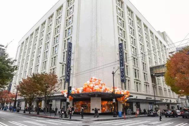 通透的游乐园-Hermès爱马仕丝巾西雅图精品店