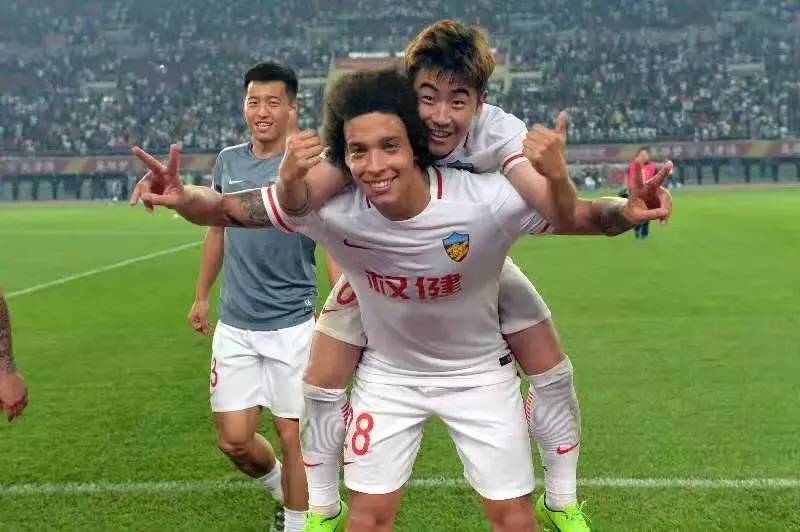 原创｜3比0的津门德比未完待续！赛后帕帅忙道歉，卡帅怼新政！