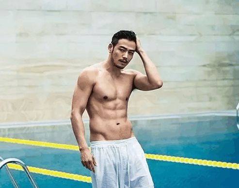 哪款压缩衣品牌可以提升跑步成绩,逆袭sneakers