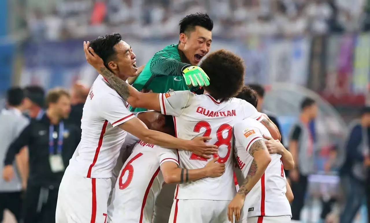 原创｜3比0的津门德比未完待续！赛后帕帅忙道歉，卡帅怼新政！