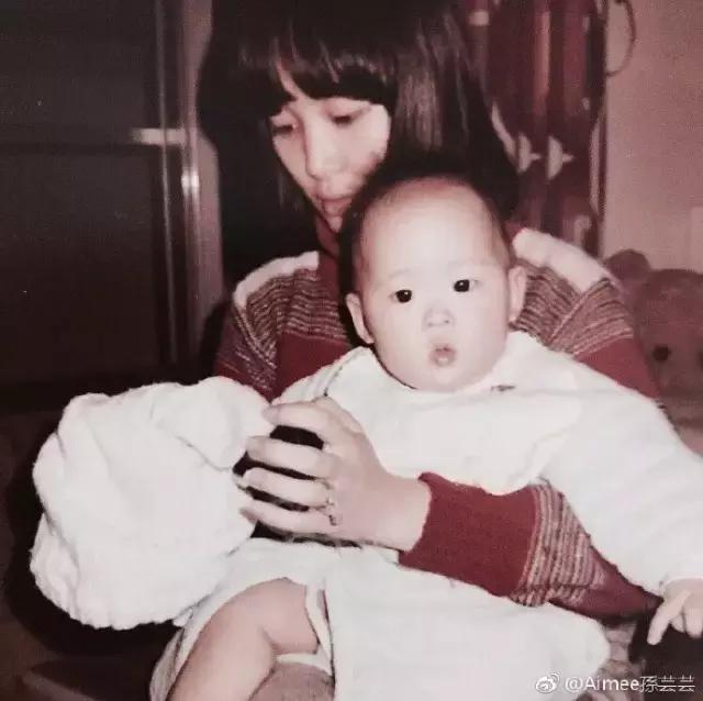 她生来就是公主，如今的第一名媛连小S都嫉妒，真正的人生赢家！