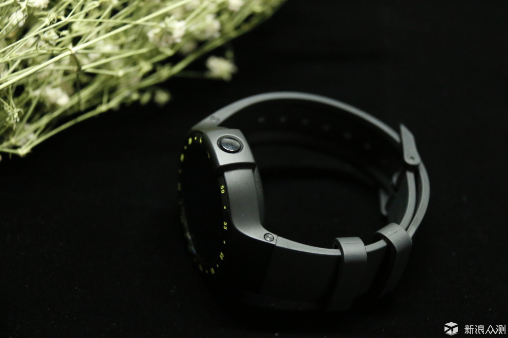 功能丰富全面，运动诚意不足ticwatchs试用体验