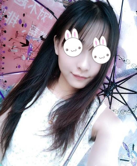 闺蜜发照片总觉得怪怪的,闺蜜发了一张图片问你好不好看