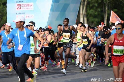 2018宁夏丝绸之路马拉松,宁夏银川丝绸之路马拉松现场直播