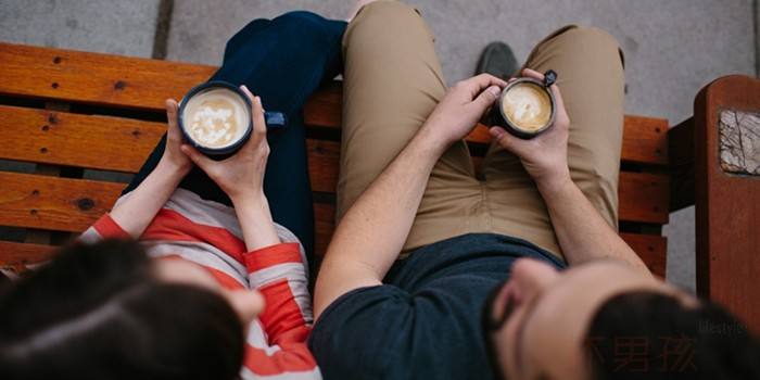 怎么帮助抑郁症女朋友走出来,女朋友得了抑郁症我该怎么做