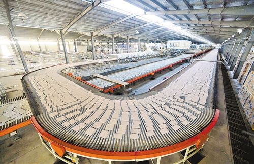 “一带一路”合作共赢]鹏盛工业园在乌获得良好口碑