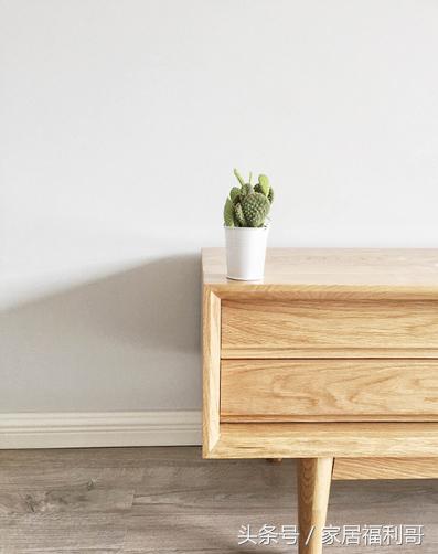 踢脚线跟地砖之间缝隙留多少,踢脚线与地板缝隙过大怎么处理