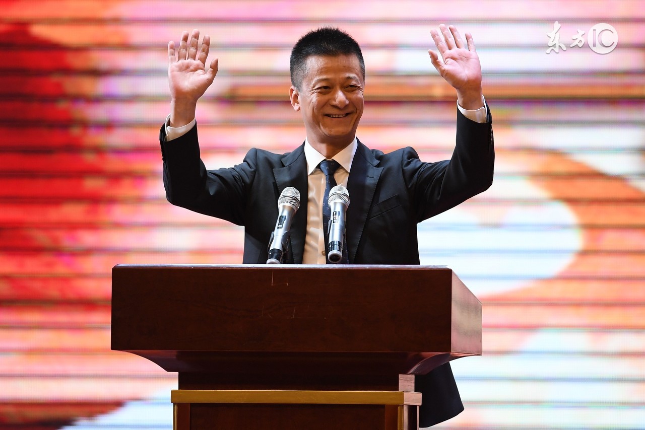 天海国脚束昱辉,权健总裁束昱辉宣判视频