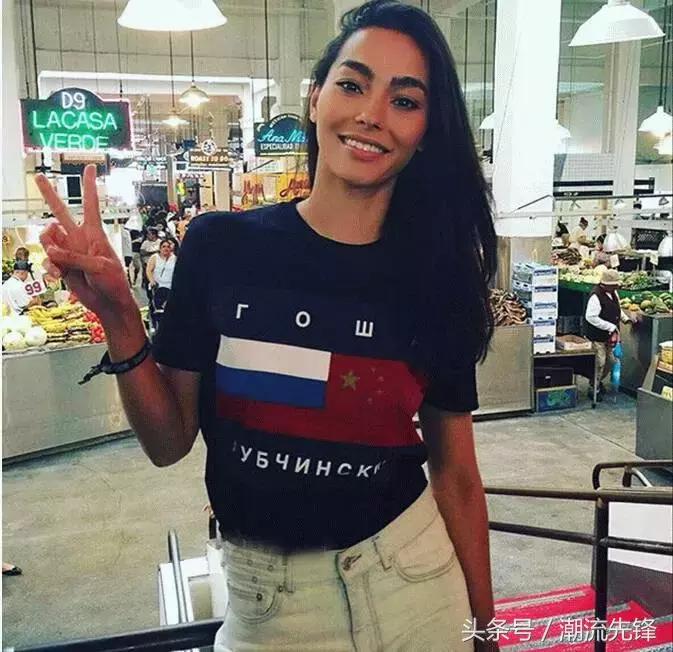 潮牌vetements夹克,潮牌vetements满印白