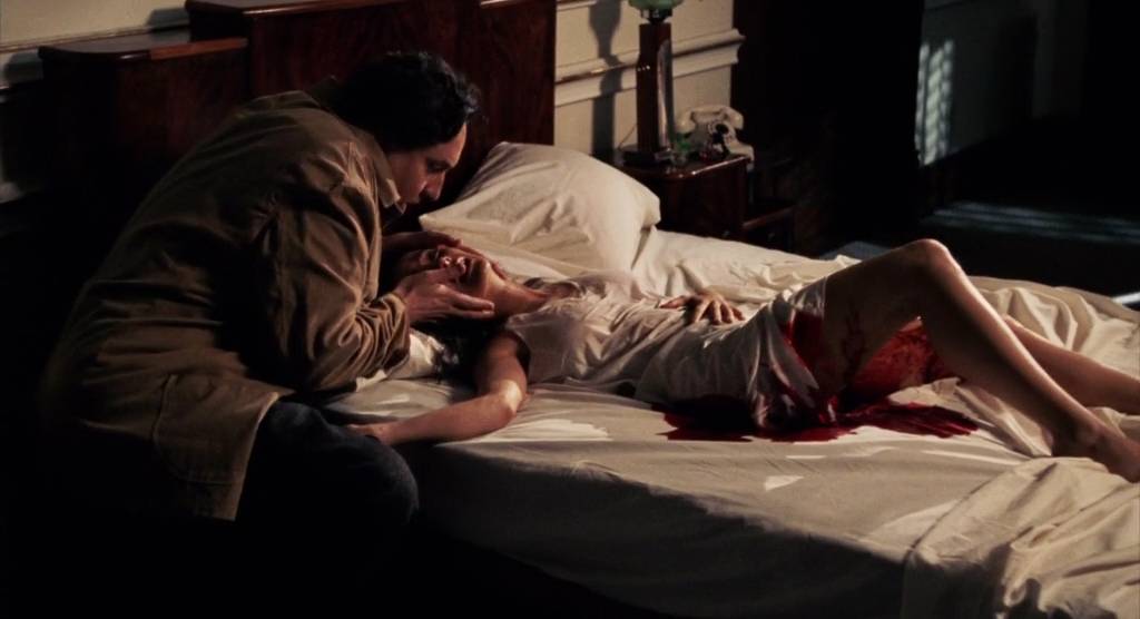 丈夫生性“贪色”，妻子竟不离不弃！艺术家的思维猜不透啊！