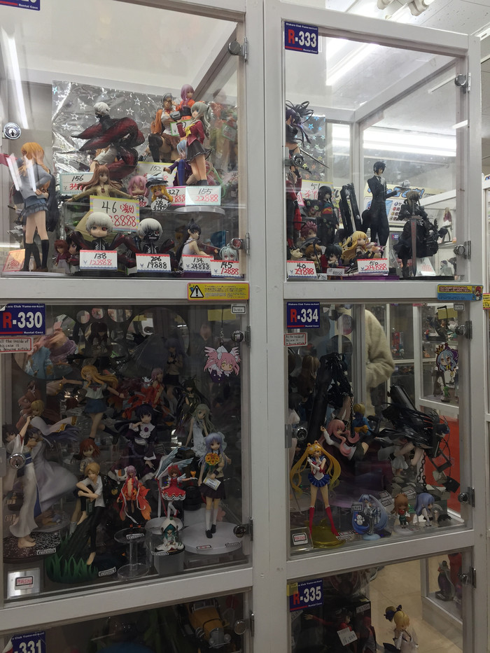 日本的冬天仍然色彩残暴,冬季日本的冰雪阳光