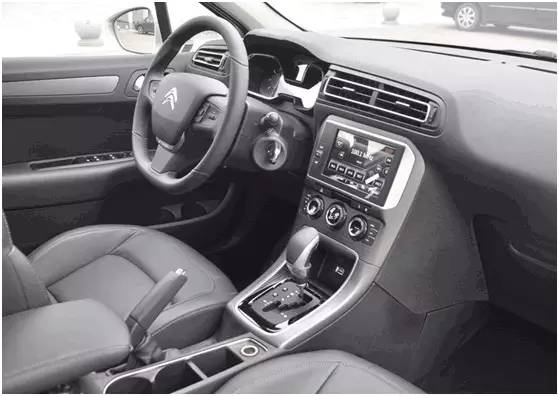 18款雪铁龙c4世嘉二手车值得买吗,雪铁龙c4世嘉1.6自动豪华版测试