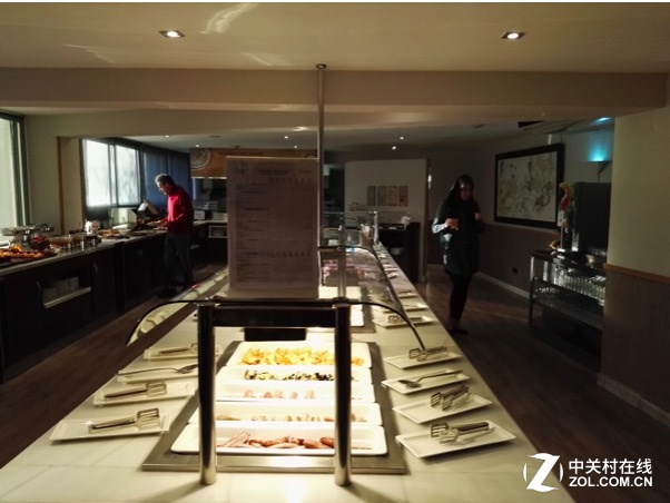 巴塞罗那海鲜大餐,巴塞罗那海滩美食推荐