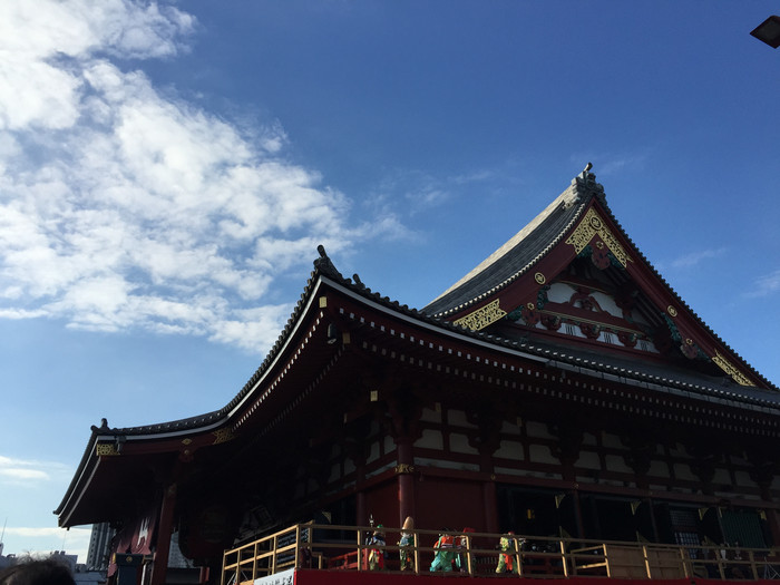 日本的冬天仍然色彩残暴,冬季日本的冰雪阳光