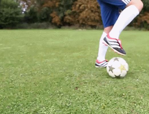 像莫德里奇一样踢球,像伊涅斯塔那样踢球