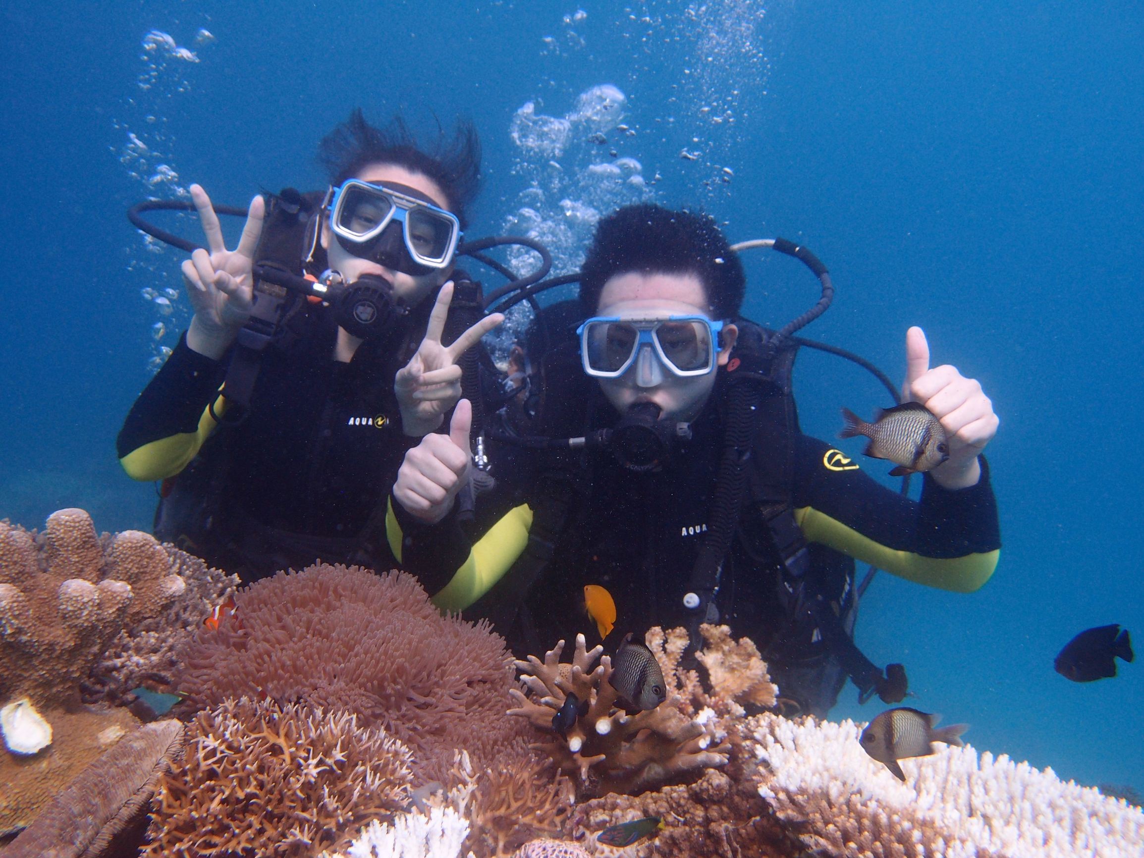 菲律宾靠近马尼拉好玩的地方,菲律宾离中国最近的岛