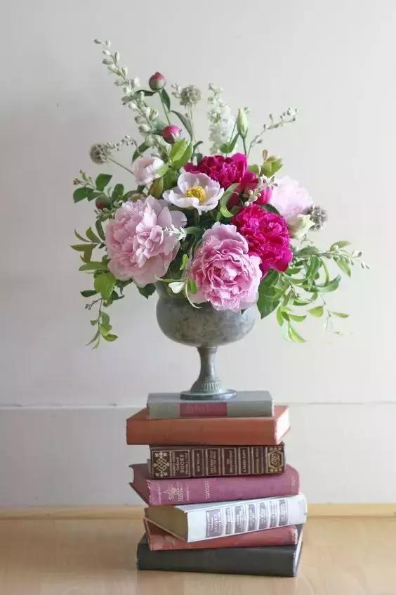 我想学插花有教程吗,学插花怎么学