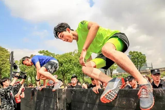 三大明星与五千勇士，锐步—斯巴达组合揭开新篇章，核心在于选择