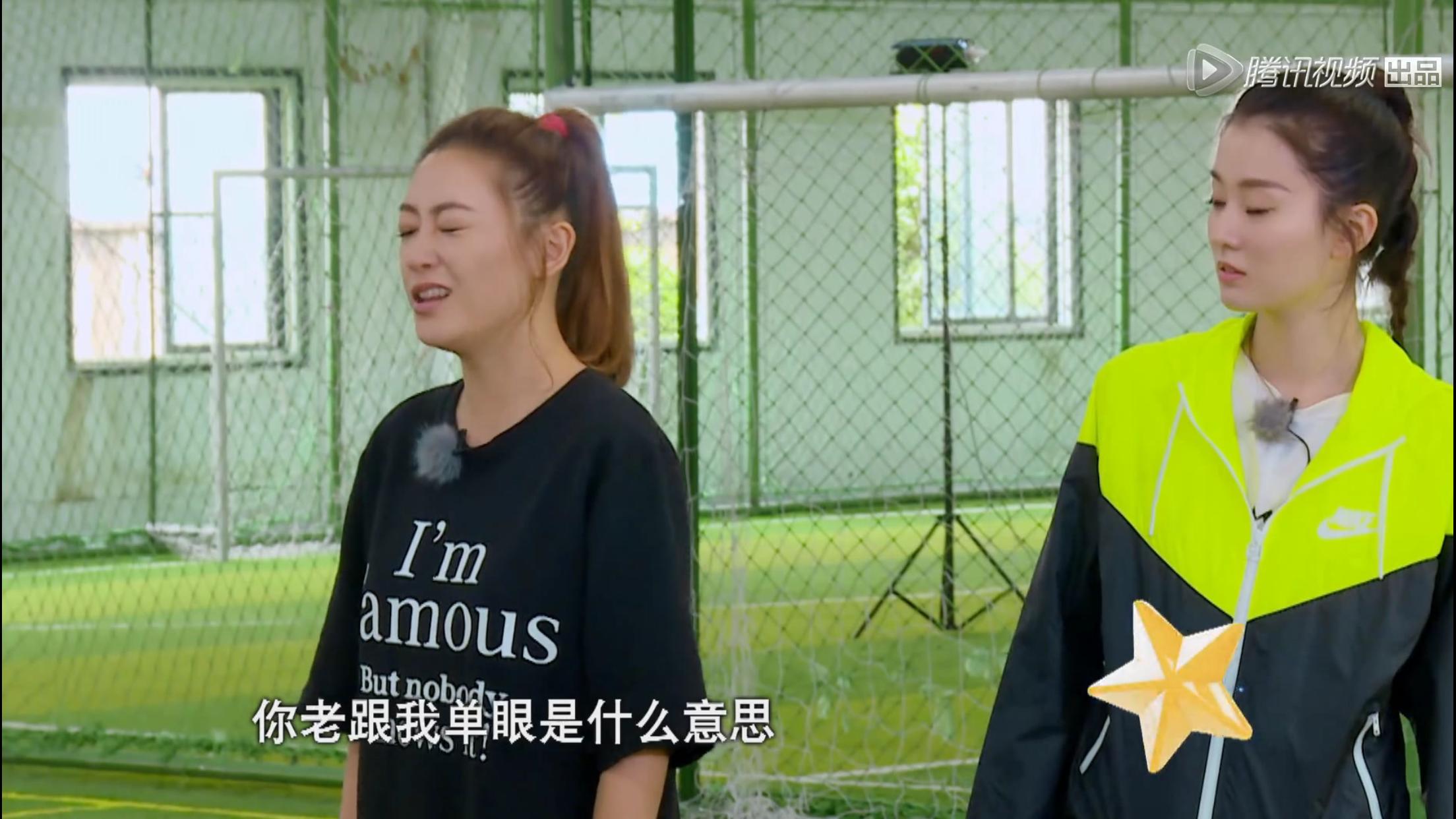 应采儿鹿晗名场面,鹿晗私下开车