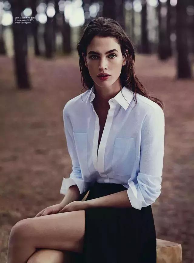 白衣服怎么洗才能变白不用工具,白色衣服发黄怎么洗白简单小妙招