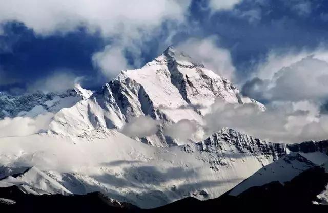 新疆南北疆大环线风景旅游专列,北京去新疆沿途风景