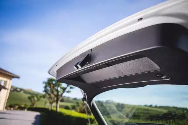 奥迪q2为什么受女性的青睐,奥迪q2的劣势