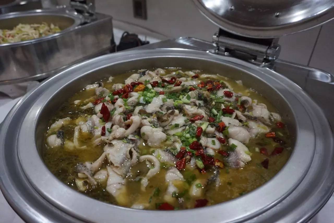 全家天天这里吃，水产都要亲自买，在这里吃饭会不会太有口福？