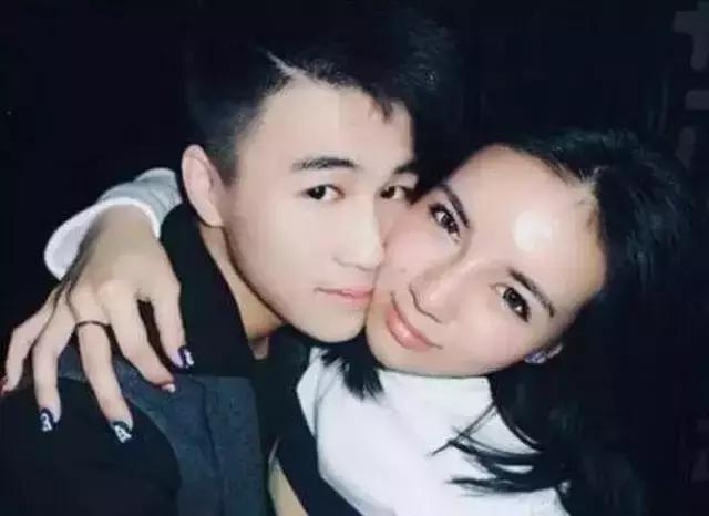 浠庣殑澹徃鏈哄紑濮嬬殑绁炶豹鐢熸椿,浠庢淮婊村徃鏈哄埌鍏ㄧ悆棣栧瘜