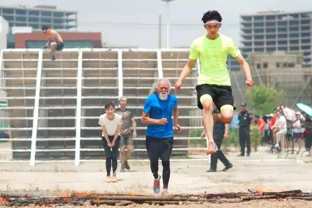 三大明星与五千勇士，锐步—斯巴达组合揭开新篇章，核心在于选择