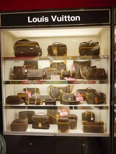 抢购限量香奈儿包包,在日本如何购买香奈儿包包