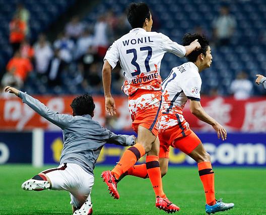 韩国队犯规被中国人暴打后续,韩国队打日本队进球