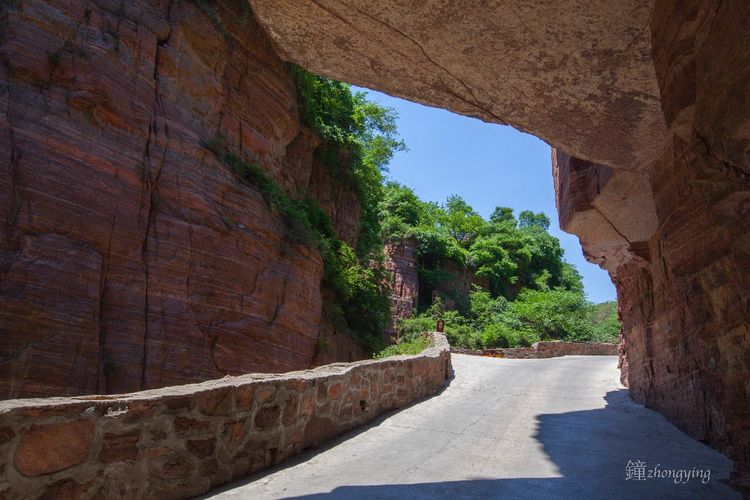 郭亮挂壁公路步行观景,郭亮挂壁公路世界奇迹