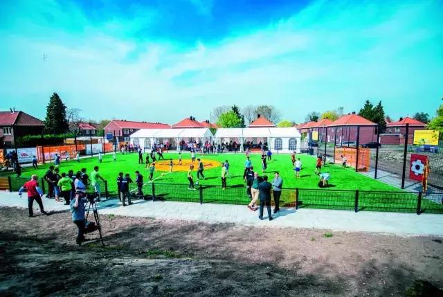 听说过克鲁伊夫，但你听说过克鲁伊夫的球场吗？不是指诺坎普！