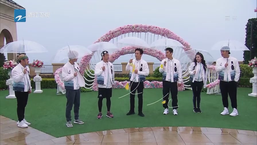 跑男baby回归整集,跑男对baby和迪丽热巴的态度