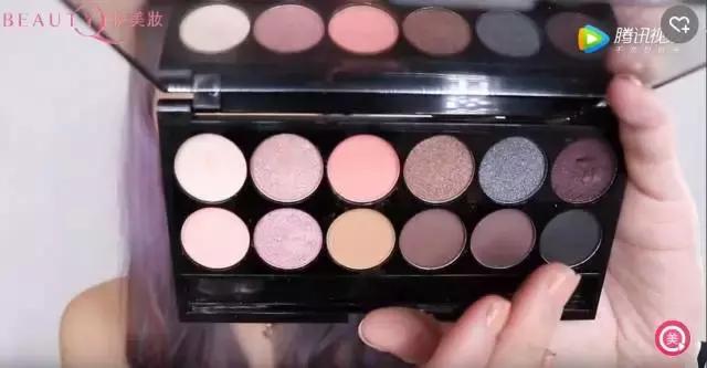 一个眼影盘搞定眼睛部分教程,粉色眼影盘妆容