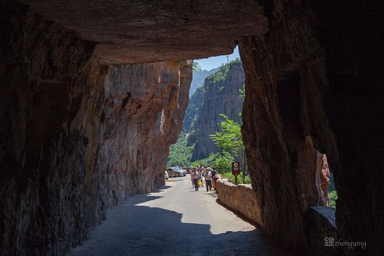 郭亮挂壁公路步行观景,郭亮挂壁公路世界奇迹