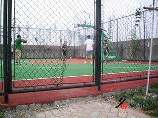 中国篮球十大奇葩事件,中国奇葩球场