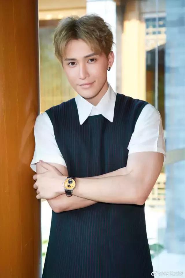 95后忙着霸屏上热搜，没听说这些名字的都是88年中年**