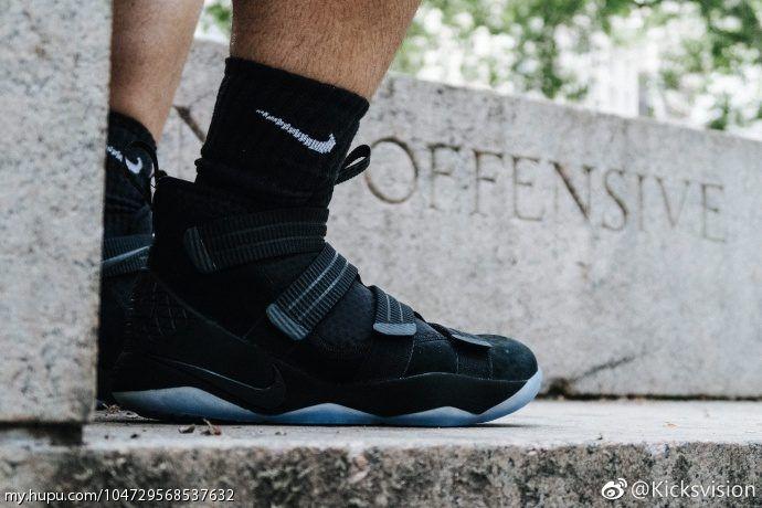 士兵11tb配色,战士11黑紫