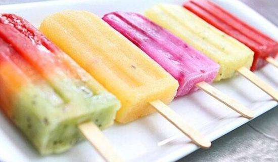 猫咪可以吃的雪糕该怎么做,猫咪能不能吃自制雪糕