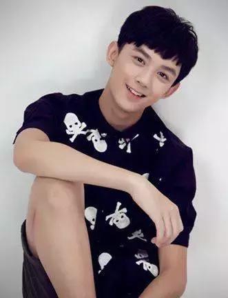 95后忙着霸屏上热搜，没听说这些名字的都是88年中年**