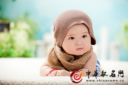 莉莉小名好还是小莉小名好听,女孩小名好听不重名又成熟的小名