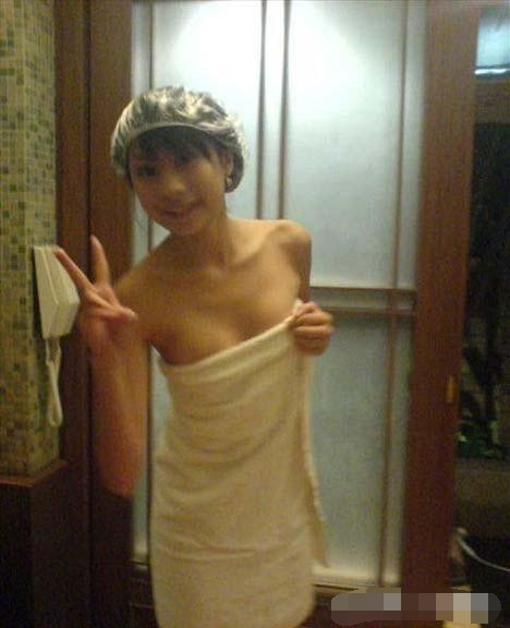 上周末和男朋友去旅游，发现酒店卫生间做成透明的，什么原因啊？