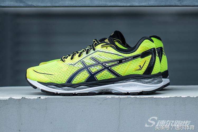 怎样选合适的asics跑鞋,asics亚瑟士最好的跑鞋
